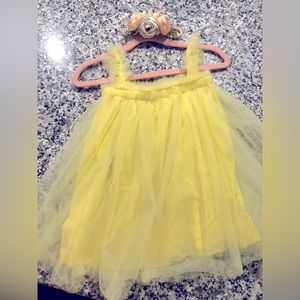Yellow 3t party dress-comes with an adorable flower head